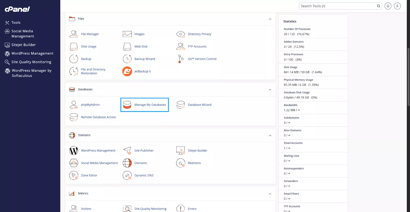 Chọn Manage My Databases