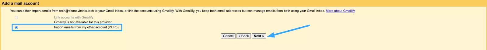 Nhập email từ tài khoản khác 